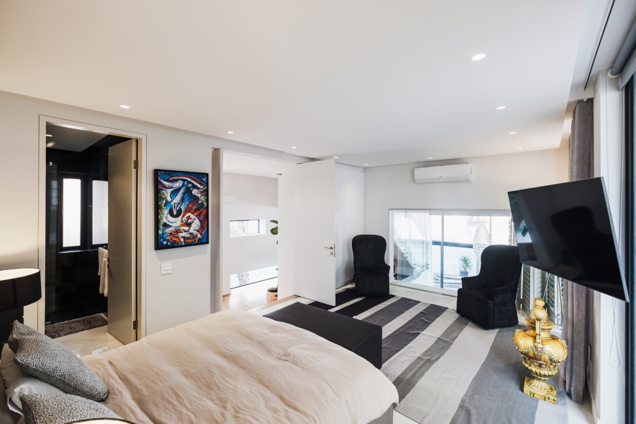 3 Bedroom Property for Sale in Bantry Bay Western Cape